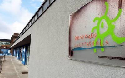 Plentziako Haurreskolan izena eman daiteke, eguaztenera arte