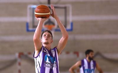 Zach Kirschbaum: "Sinistuta nago MUk liga irabaz dezakeela aurten"