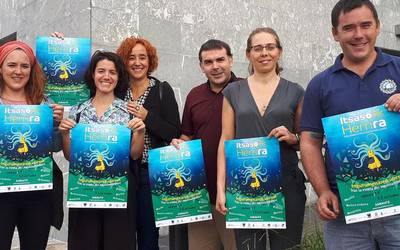 Hogei ekintza inguru eskainiko ditu Itsasotik Herrira jaialdiak gaur eta bihar Zarautzen