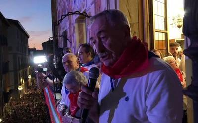 [BIDEOA] Txupina zerura,... eta jaia kalera!