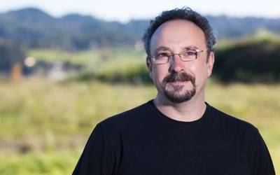 "Larria baldin bada, eta hala da, neurriak exijitu behar ditugu"
