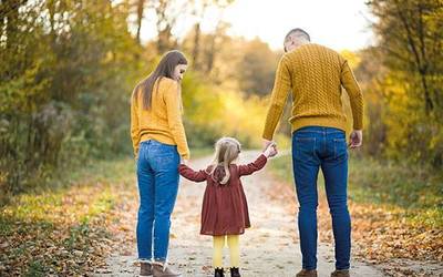 Ostegunean familiendako ibilaldi sentsoriala eginen da euskaraz Arga inguruan