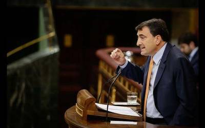 'Euskal erronka Madrilen' hitzaldia eskainiko du Aitor Estebanek ostegunean Sanagustinen