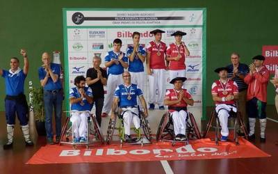 Teijido-Sagarmendi eta Centeno-Lizasok eraman dituzte txapeldun handi ugari bildu dituen Basauri-Bilbondo sari nagusiko txapelak