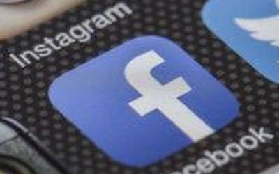 [PODCAST]  Facebook  eta  hedabideak