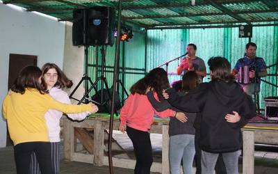 Euritan eman diote hasiera aurtengo erromeria denboraldiari