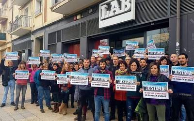 Langileak Altsasuko auzia salatzera deitu ditu LABek