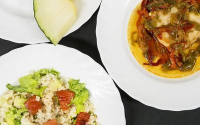Aresketa Ikastolako jantokia menu ekologikoak ematen hasi da, tokiko produktuak baliatuta