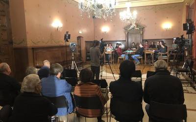 Joseba Arregi herrikidea askatzeko eskatu du aho batez Oñatiko udalbatzak
