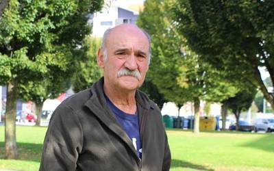 “Ikur frankista guztiak kentzea agindu genuen, baina ez genekien harlauza bat buelta emanda utzi zutela”