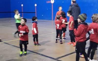 Eguberritako Areto Futbol Torneo solidarioa antolatu dute Ziordian