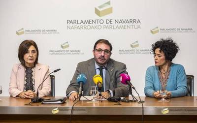 Euskaltzaindiak jasoko du Nafarroako Parlamentuaren urrezko domina
