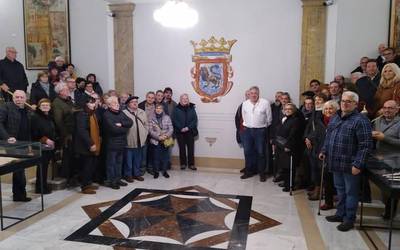 Iruñearen historia estali nahi izatea egotzi dio Asironek Maiari