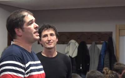 Eñaut eta Unai Agirre ariko dira gaur Bertsoaroan, Imanol Kamio musikariarekin batera