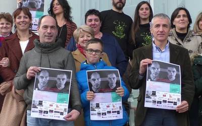 Adimen urritasuna duten pertsonen aldeko jaialdia Arerian