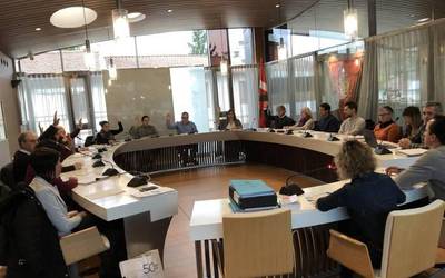 Herritarren parte hartzeagaz egindako eskarietako batzuk islatzen dituzte Zornotzako aurrekontuek