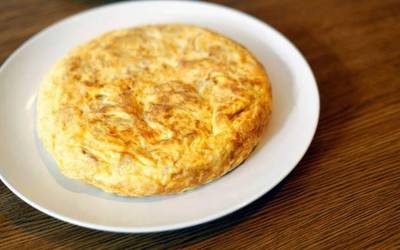 Patata tortilla lehiaketa sanikolasetan