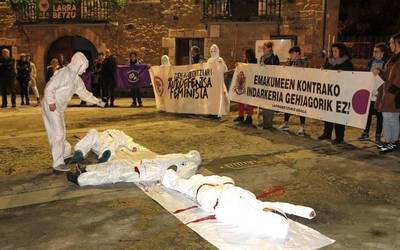 Txorierrik planto egin dio indarkeria matxistari