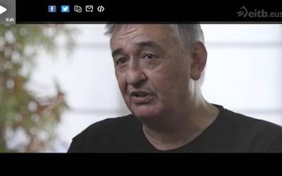 Jose Luis Arizaga plazentziatarra elkarrizketatu dute Ur Handitan programan