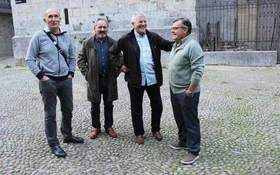 HARA! Euskara batuaren sesioa izan du hizpide Joxe Agustin Arrietak 'Berria'-n