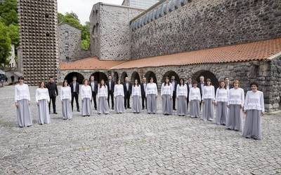 'Romantic Sound' kontzertua bihar, 25. urteurrena ospatzeko