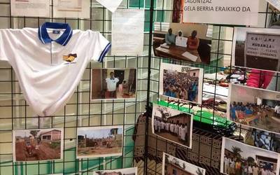 Ikastolako ikasleek elkartasun tonbola antolatu dute Gabon egunerako