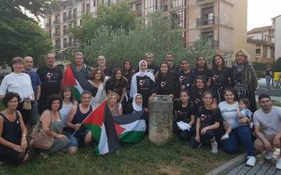 Palestinari elkartasuna adierazteko deialdia