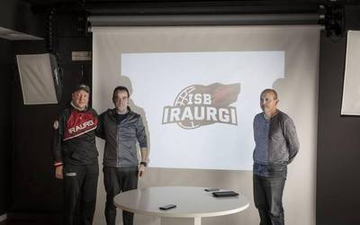 Klubaren irudi berria aurkeztu du Iraurgi Saskibaloiak