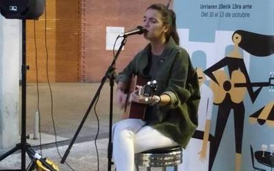 Donostia Buskers jaialdiko finala jokatuko du ostegunean Maria Martinezek
