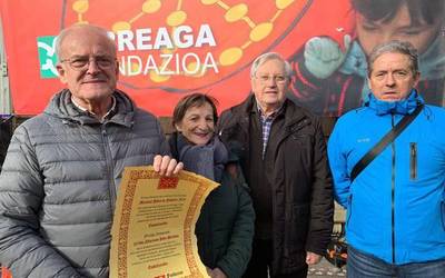 Euskaltzaindia omendu du Nafarroaren Egunean Orreaga Fundazioak