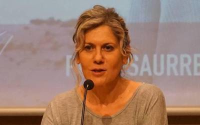 "Jendearen bihotzean atximur egitea da nire kontzertuen helburua"