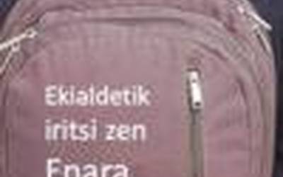 Literatur  elkarrizketa  kateatuaren  laugarren  atala  argitaratu  du  Booktegik