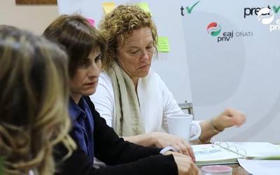Oro har 2019ko aurrekontuen betetze maila eta bereziki aurrekontu parte-hartzaileetatik eratorritako partidena oso baxua dela eta kezkatuta EAJ