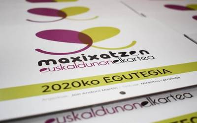 Maxixatzenen 2020ko egutegia kalean da