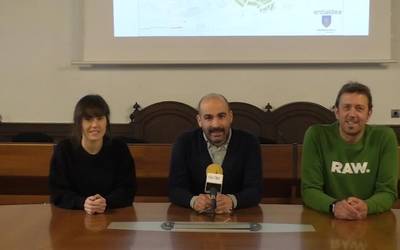 Ordiziako Udaletik eskertza auzoz auzo egin duten bileretan egon diren 200 ordiziarrei
