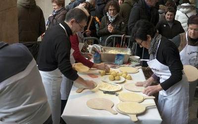 Zumaia-Zumarraga autobus linean aldaketak izango dira Santa Lutzi feria dela eta