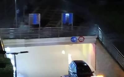 Urez bete da Iurretako herrigunea eta eliza ingurua lotzen dituen tunela