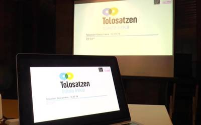Tolosatzen Eskola Irekia martxan jartzeko lehen bilera  egin dute