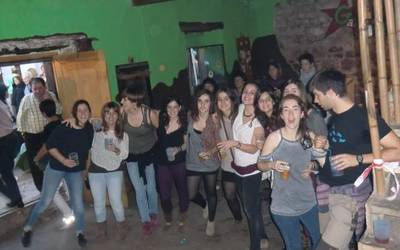 Maravillas gaztetxearen aldeko jaialdia abenduaren 25ean Baztango gaztetxean