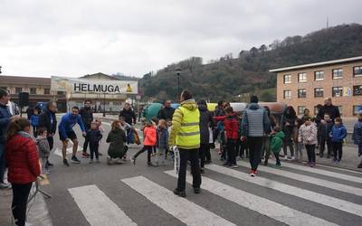 Irudietan: Orioko haurren San Silvestre lasterketa