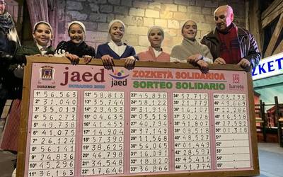 JAEDeko autoa 56.563 zenbakidun txartelarentzat izan da