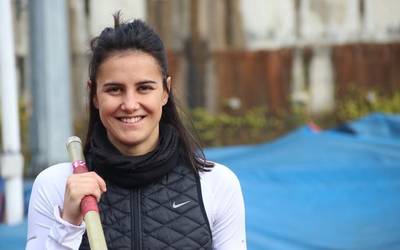 Ruiz de Azua: "Valencia Sport-ekin ez du balioko bigarren edo hirugarren geratzeak"