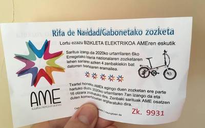 Herritarrak saritu ditu Abadiñoko Merkatarien Elkarteak, Gabonetako zozketan