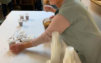 Errege Magoek Murgan banatu zituzten opariak