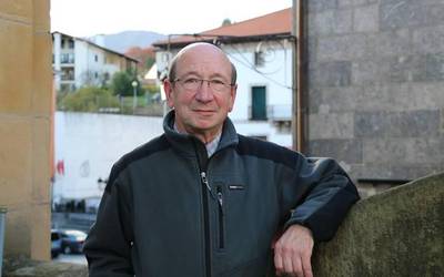 Luis Arregi: "Bizitzak zikloak izaten ditu, eta nirea bete samartu dut janari bankuan"