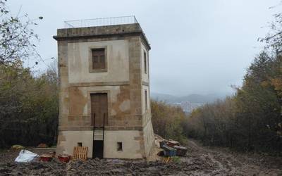 Basaluzeko dorrea zaharberrituta dago