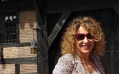 "Jende helduak gustuko du herriko istorioak paperean irakurtzea"