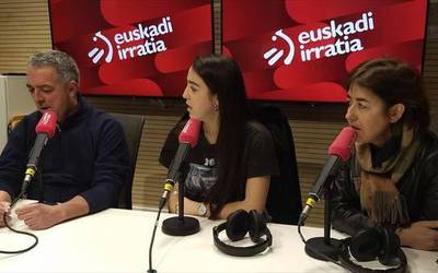 «N121A errepideak konponbidea behar du, lagundu faborez»