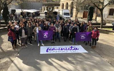 Feministek grebarako deialdia