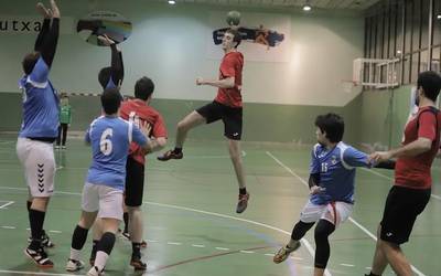 29-24 irabazi dio Fagor Industrialek Urnietari